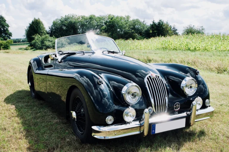 Jaguar XK 140: Der elegante Le Mans-Sieger